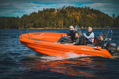 Pioner 16 Explorer 